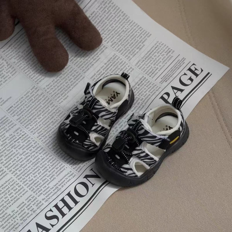 Baby Walking Shoes Toes Capped - Baby Products Brand บทวิจารณ์และราคา